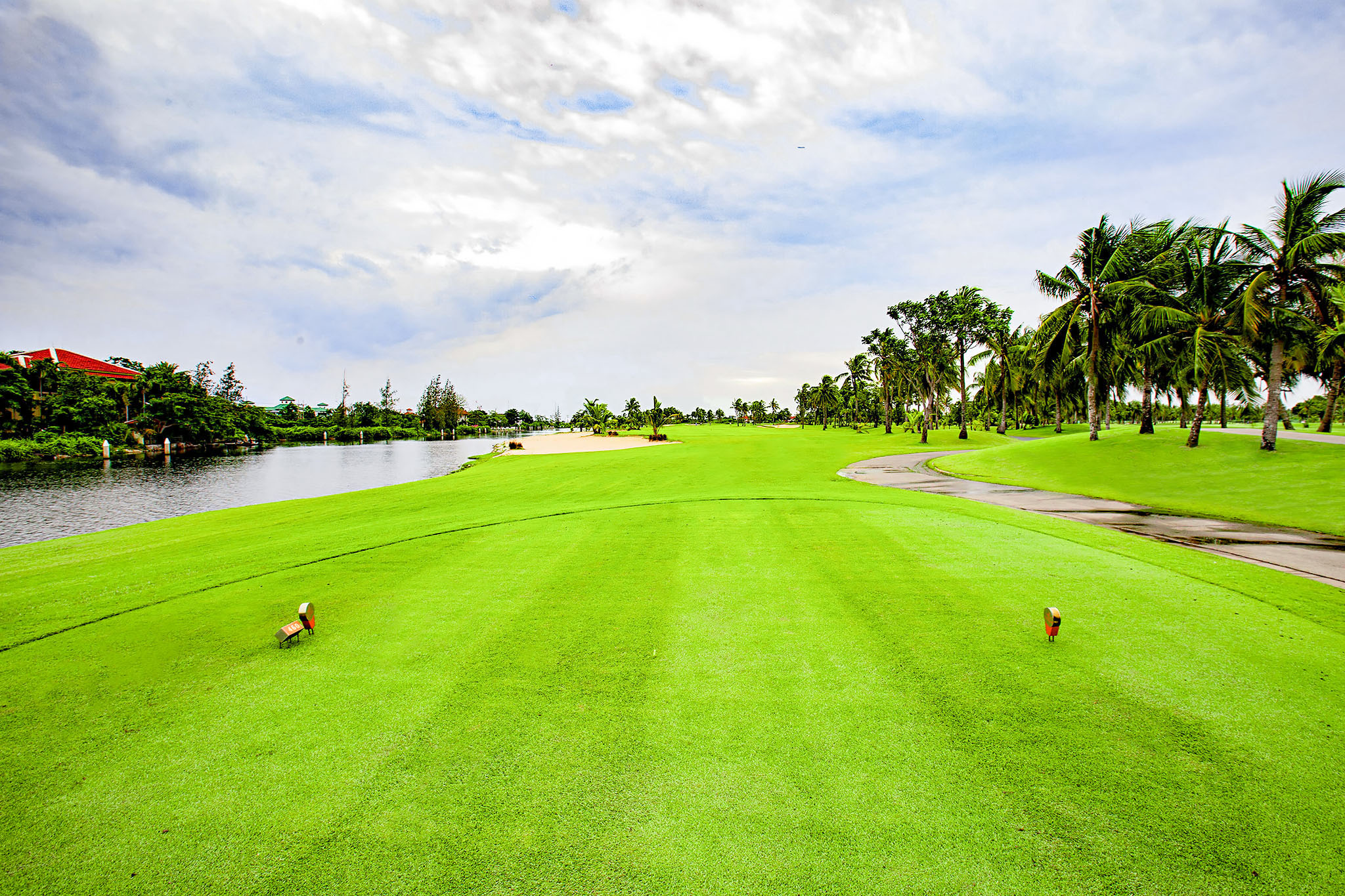 Royal Lakeside Golf Club
