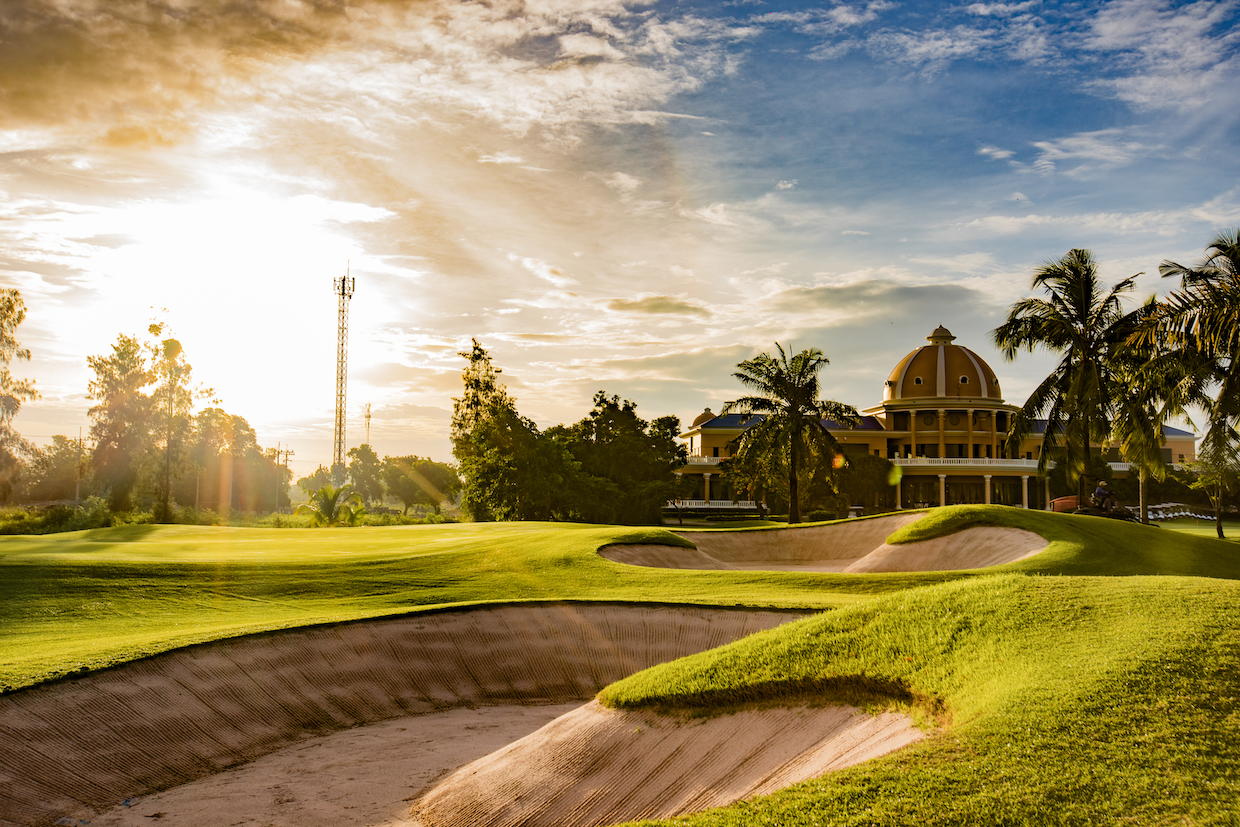 Contact Royal Lakeside Golf Club